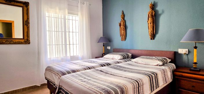 Image No.17-5 Bed Villa for sale