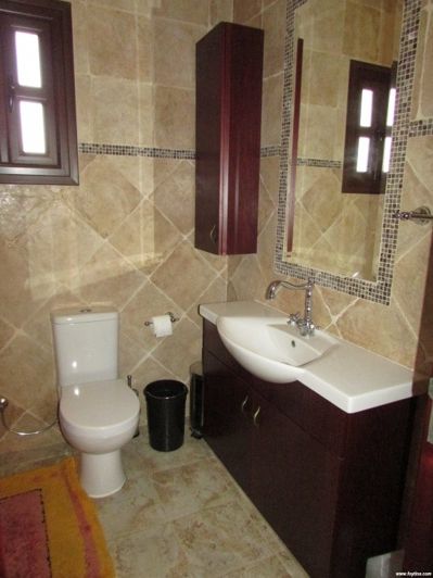 Image No.21-5 Bed Property for sale