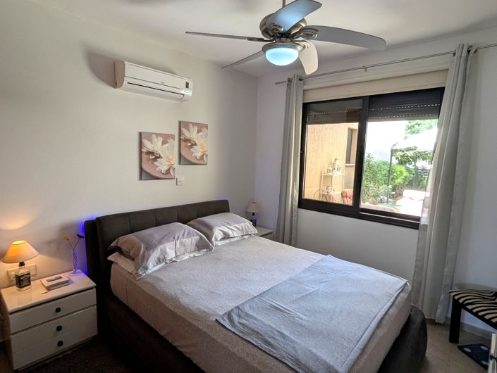 Image No.23-2 Bed Property for sale