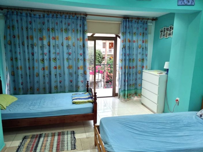 Image No.11-3 Bed Property for sale