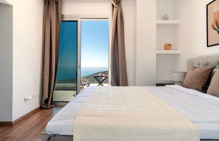 Image No.16-3 Bed Property for sale