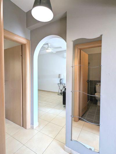 Image No.32-2 Bed Property for sale
