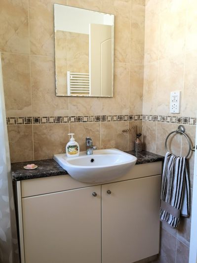 Image No.41-2 Bed Property for sale