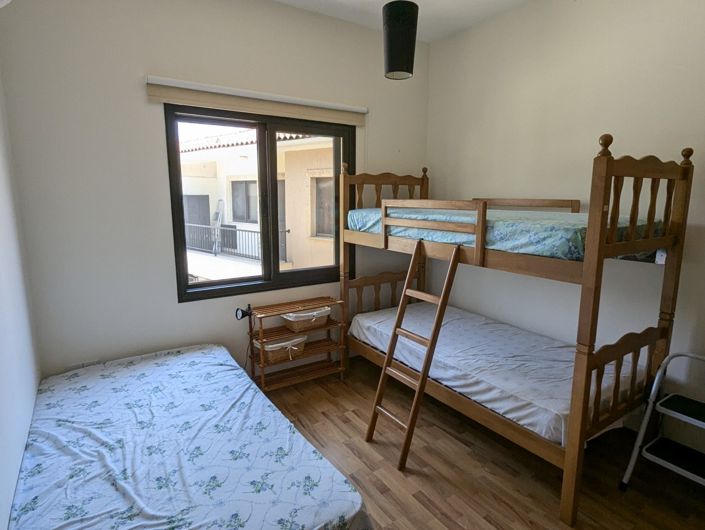 Image No.20-2 Bed Property for sale