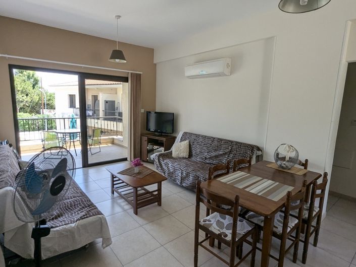 Image No.3-2 Bed Property for sale