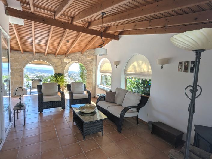 Image No.40-3 Bed Property for sale