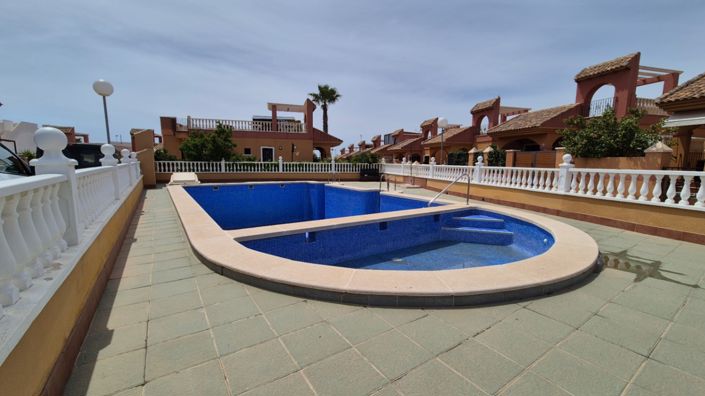 Image No.4-2 Bed Villa for sale