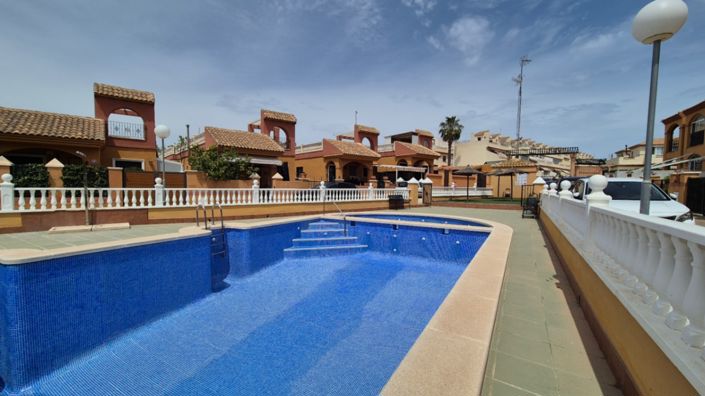 Image No.5-2 Bed Villa for sale