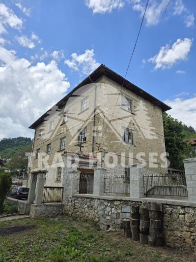 Image No.9-3 Bed Villa / Detached for sale