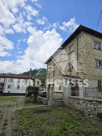 Image No.14-3 Bed Villa / Detached for sale