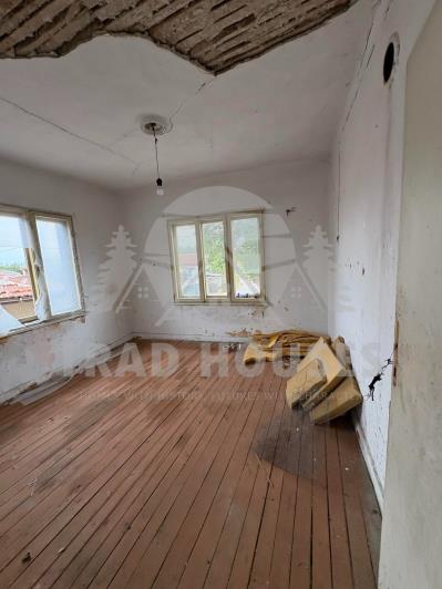 Image No.13-4 Bed House/Villa for sale