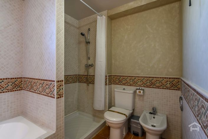 Image No.28-2 Bed Penthouse for sale