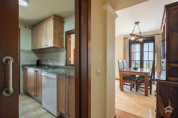 Image No.21-2 Bed Apartment for sale
