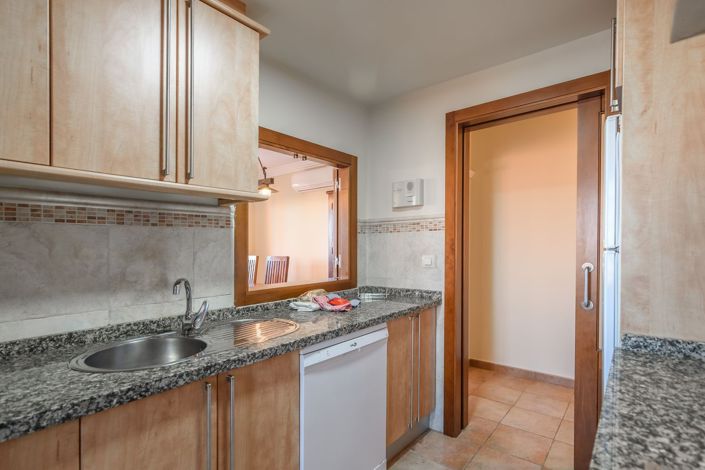 Image No.24-2 Bed Apartment for sale