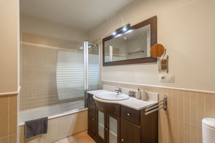 Image No.34-2 Bed Apartment for sale