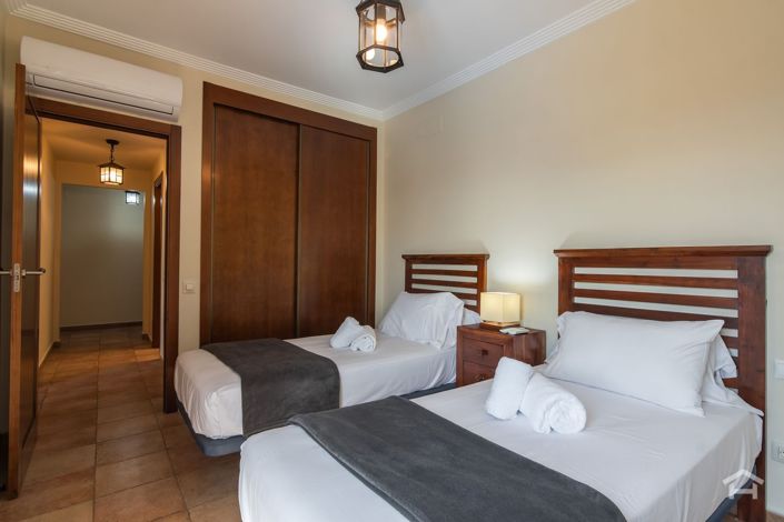Image No.36-2 Bed Apartment for sale