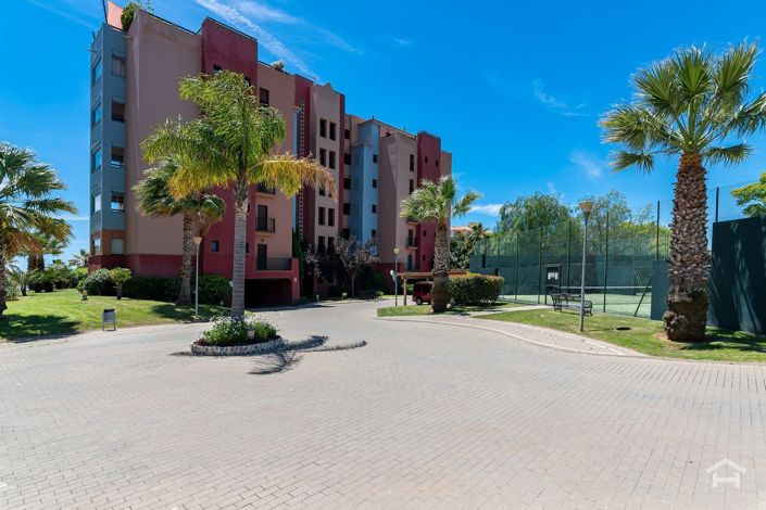 Image No.45-2 Bed Apartment for sale