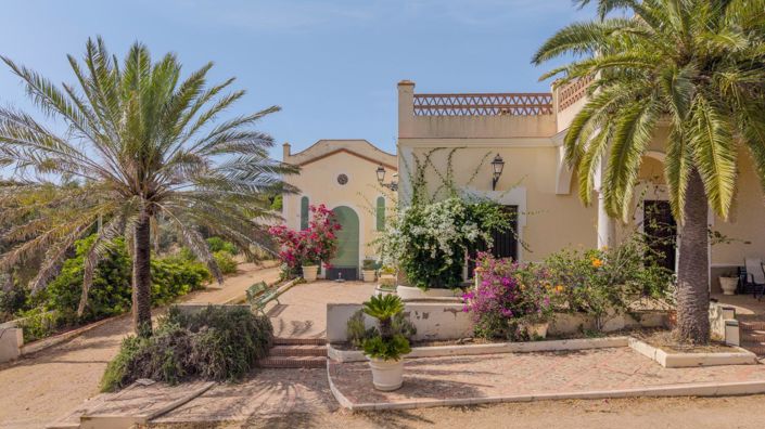 Image No.46-4 Bed Cortijo for sale