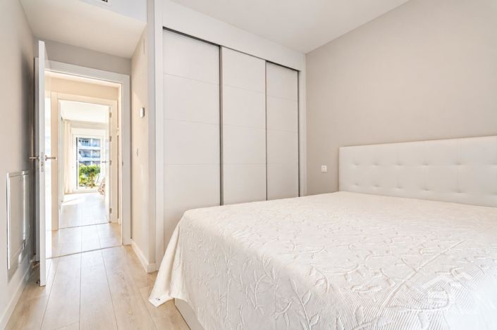 Image No.24-2 Bed Apartment for sale