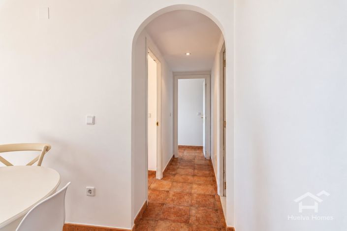 Image No.21-2 Bed Apartment for sale