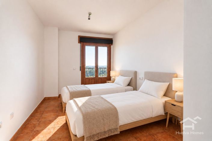 Image No.22-2 Bed Apartment for sale