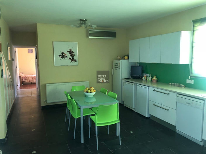 Image No.20-5 Bed House for sale