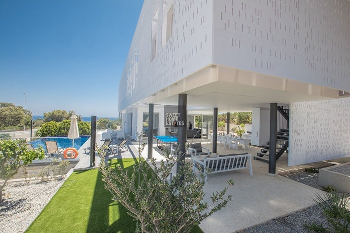 Image No.12-6 Bed House for sale