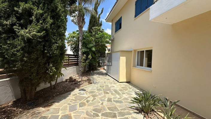 Image No.5-3 Bed House for sale