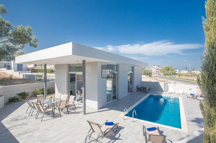 Image No.6-4 Bed House for sale