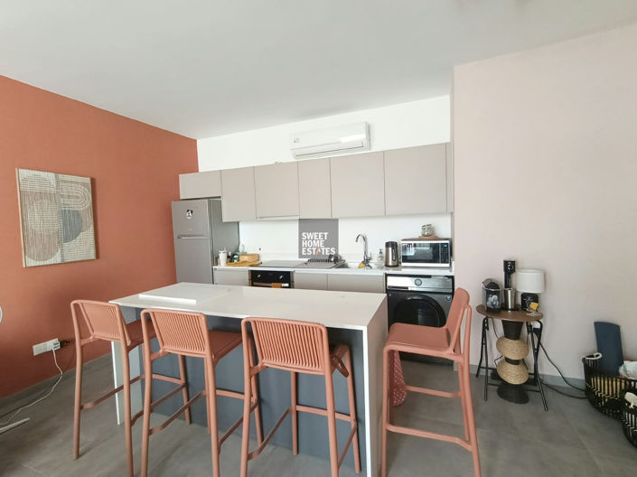 Image No.9-2 Bed Apartment for sale