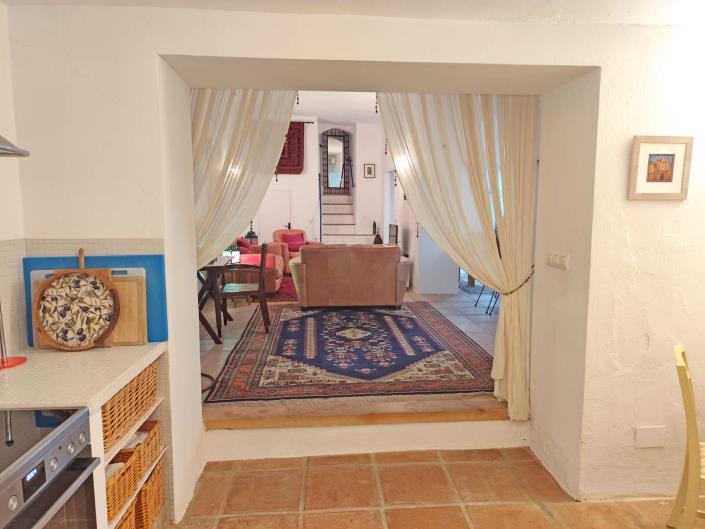 Image No.6-3 Bed Townhouse for sale