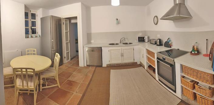 Image No.8-3 Bed Townhouse for sale