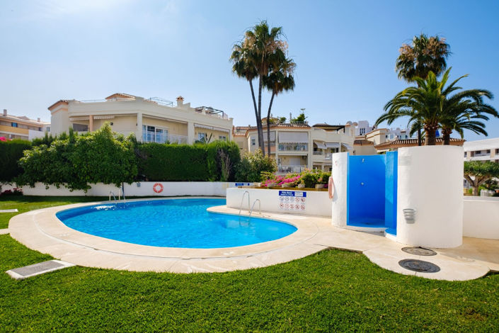 Image No.2-2 Bed Property for sale