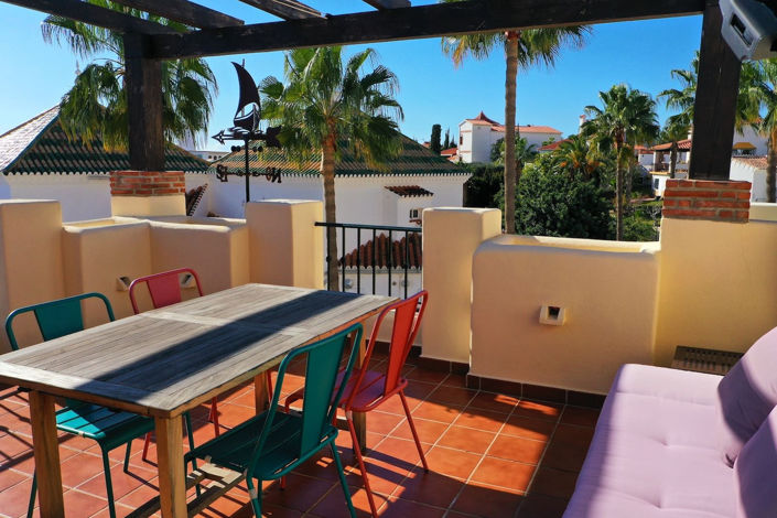 Image No.29-3 Bed Property for sale