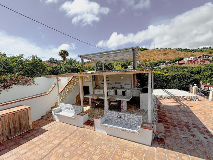 Image No.19-Propriété de 6 chambres à vendre à Nerja
