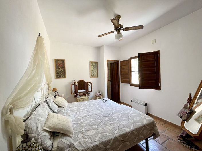 Image No.12-Propriété de 3 chambres à vendre à Periana