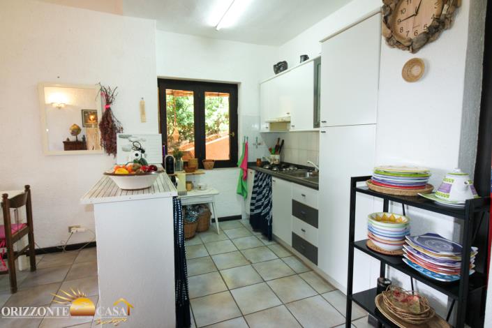 Image No.38-2 Bed Maisonette for sale
