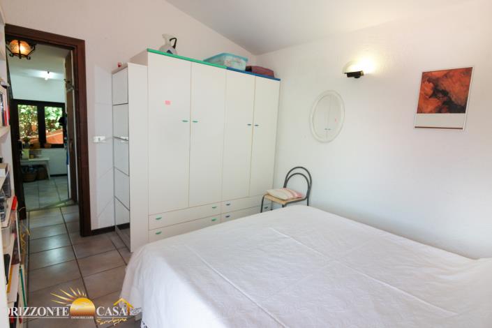 Image No.52-2 Bed Maisonette for sale