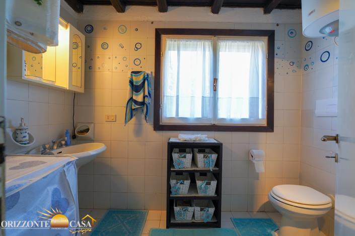 Image No.31-2 Bed Semi-Detached for sale