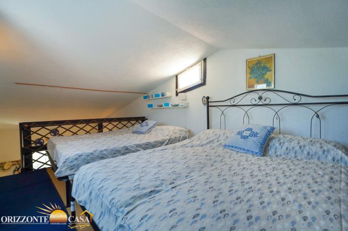 Image No.48-2 Bed Semi-Detached for sale