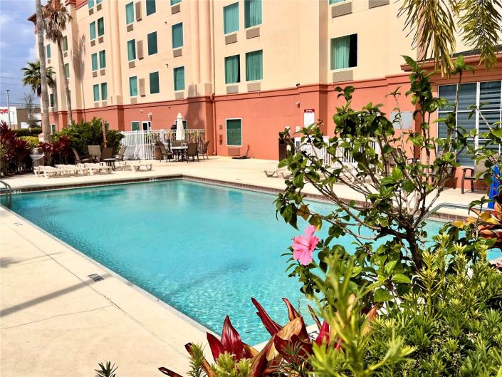 Image No.4-1 Bed Hotel for sale