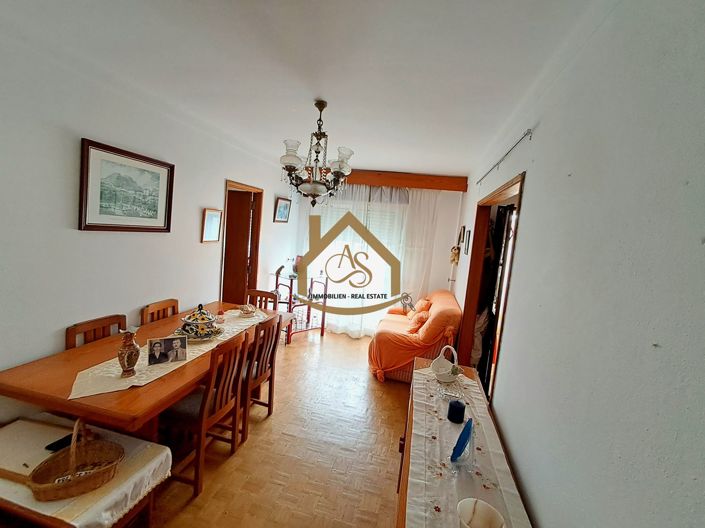 Image No.2-Appartement de 4 chambres à vendre à Lagos
