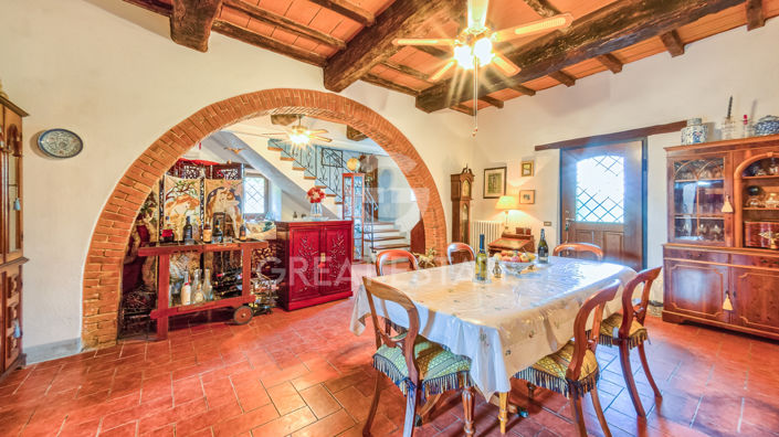 Image No.6-7 Bed Country House for sale
