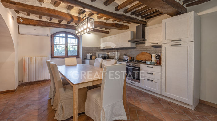 Image No.21-6 Bed Country House for sale