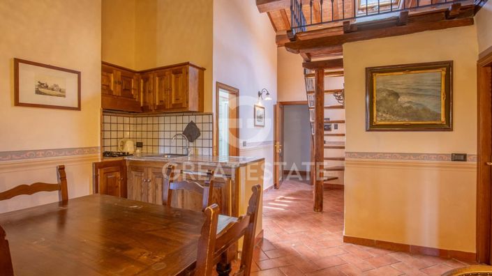 Image No.42-12 Bed Farmhouse for sale