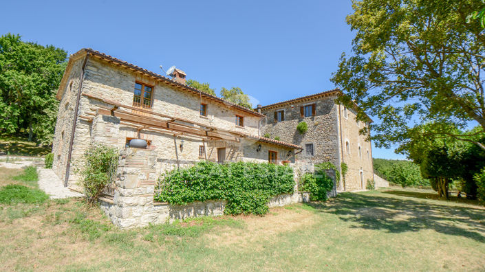 Image No.18-5 Bed Country House for sale