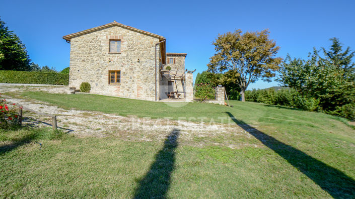 Image No.25-5 Bed Country House for sale