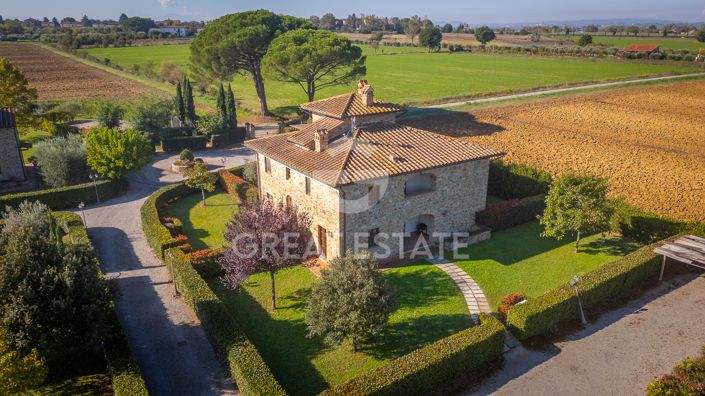 Image No.18-6 Bed Country House for sale