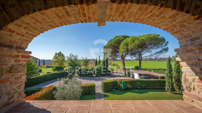 Image No.45-6 Bed Country House for sale