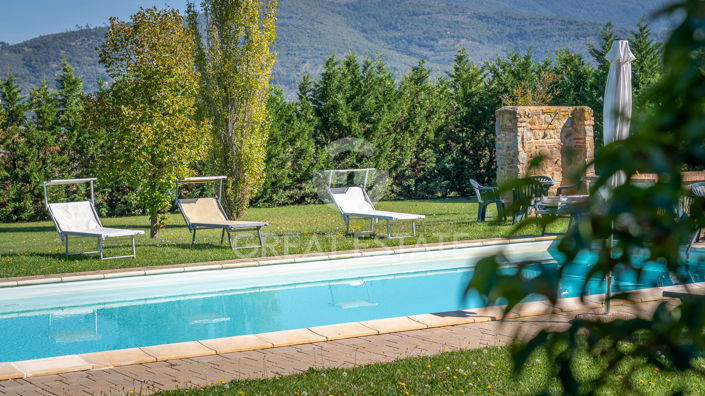 Image No.9-6 Bed Country House for sale